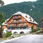 Cosy 2 Pieces, 6 Pers., Balcon Et Parking - Fr-1-504-231 Apartment *