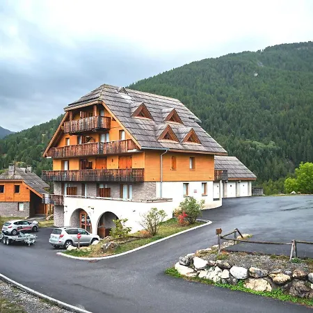 2 Pieces Avec Balcon Et Parking A Pra Loup 1500 - 6 Personnes - Fr-1-504-231 * Uvernet-Fours